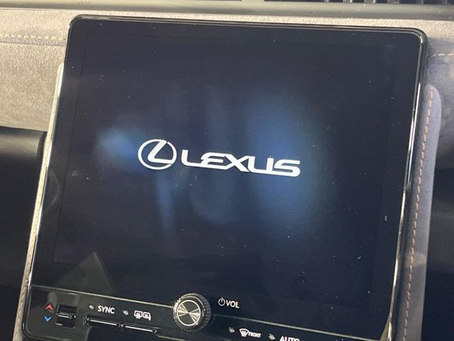 Lexus LBX 4