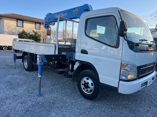 Mitsubishi Fuso Canter 2