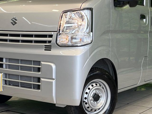 Suzuki Every 12