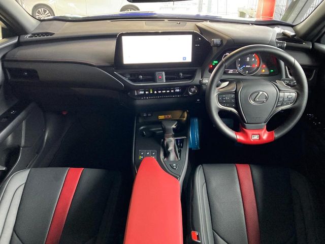 Lexus UX 2