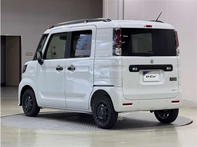 Suzuki Spacia Base 3
