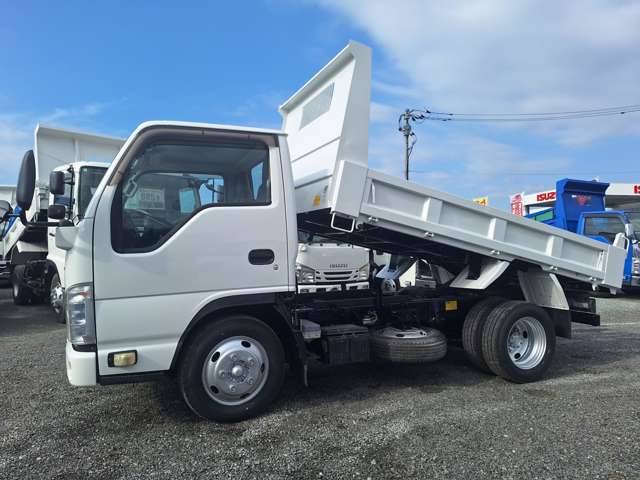 Isuzu Elf 5