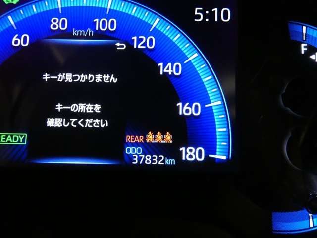 Toyota Corolla Cross 8