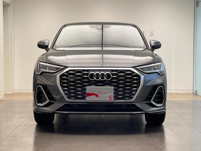 Audi Q3 Sportback 6