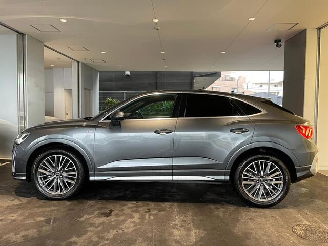 Audi Q3 Sportback 7