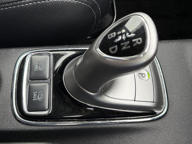 Mitsubishi Outlander PHEV 11