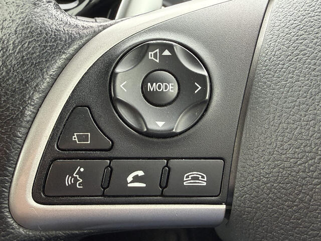 Mitsubishi Outlander PHEV 12