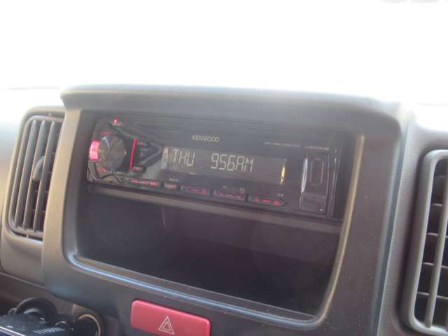 Nissan NV100 Clipper 5