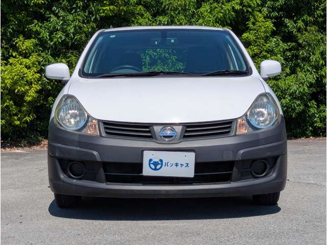 Nissan AD 4