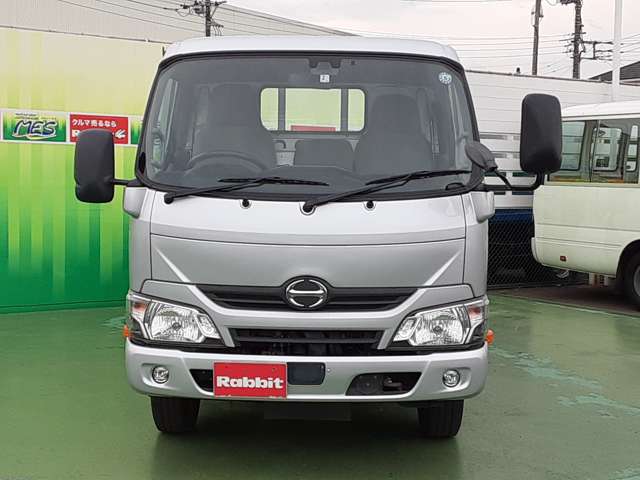Hino Dutro 2