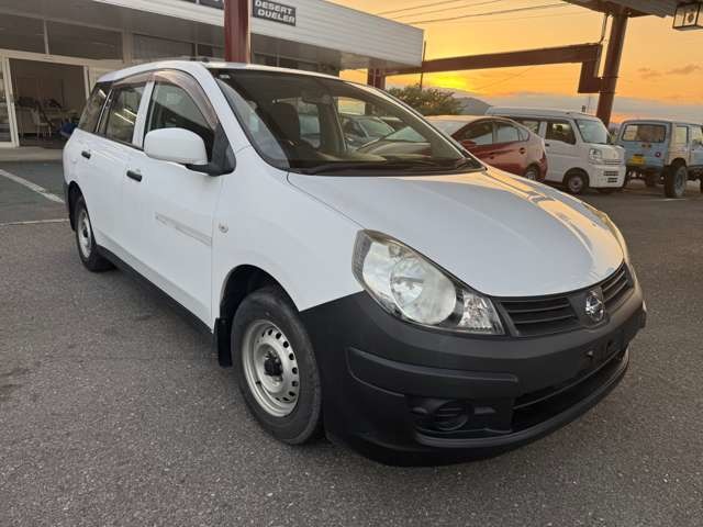Nissan AD 2