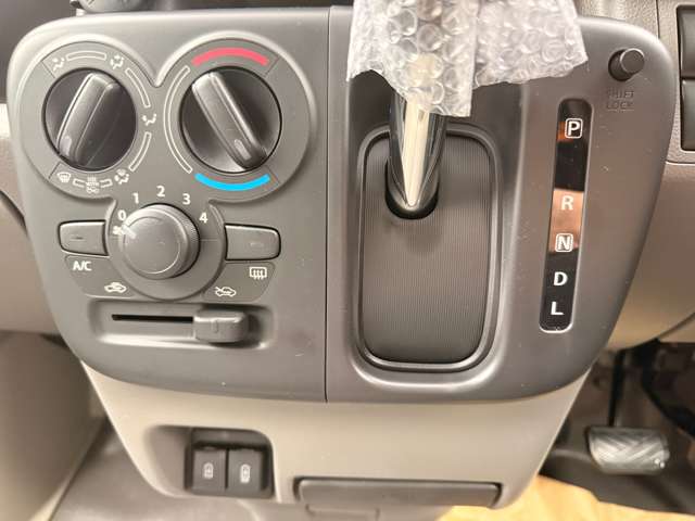Suzuki Every 12