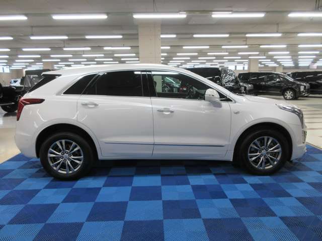Cadillac XT5 10