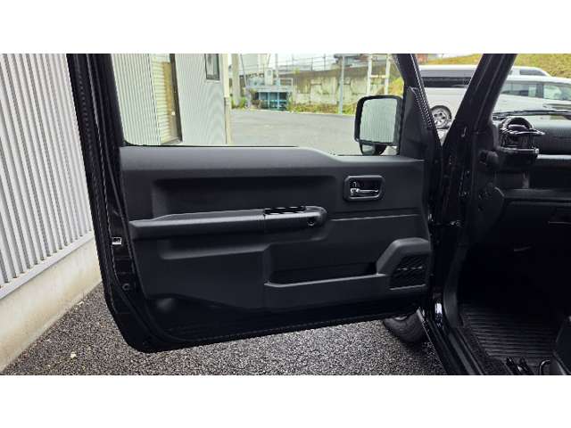 Suzuki Jimny 10