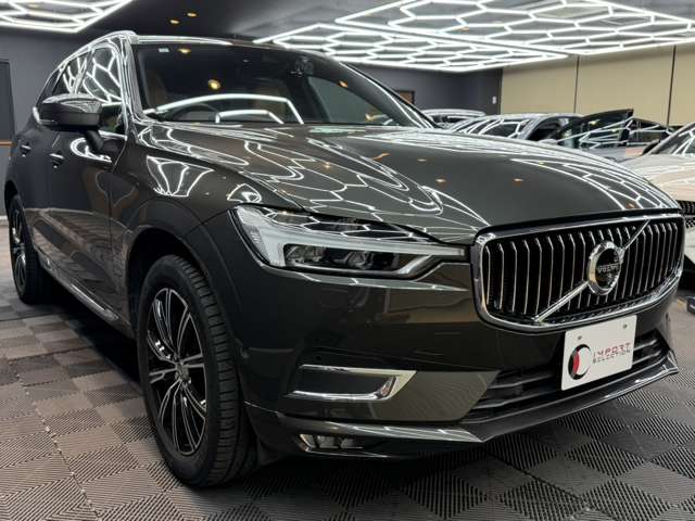 Volvo XC60 8