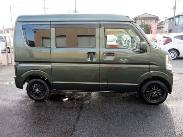 Suzuki Every 12