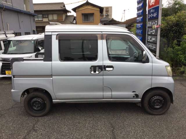 Daihatsu Hijet Deck Van 8
