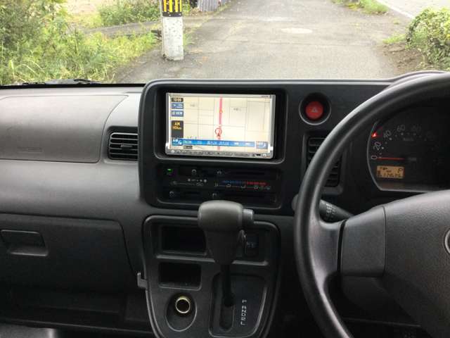 Daihatsu Hijet Deck Van 9