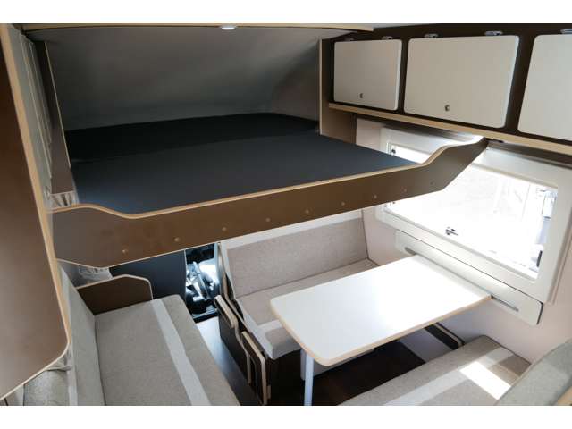 Toyota Light Ace Truck 7