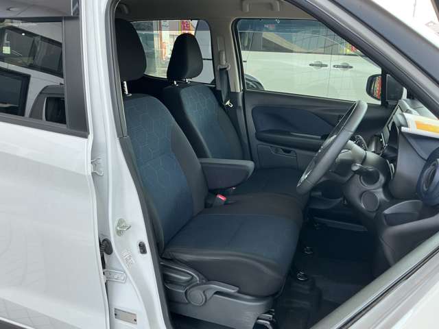 Mitsubishi eK X 12