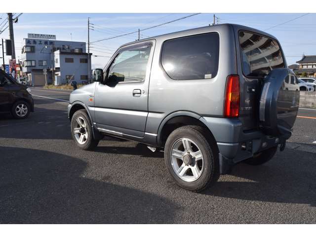 Suzuki Jimny 8