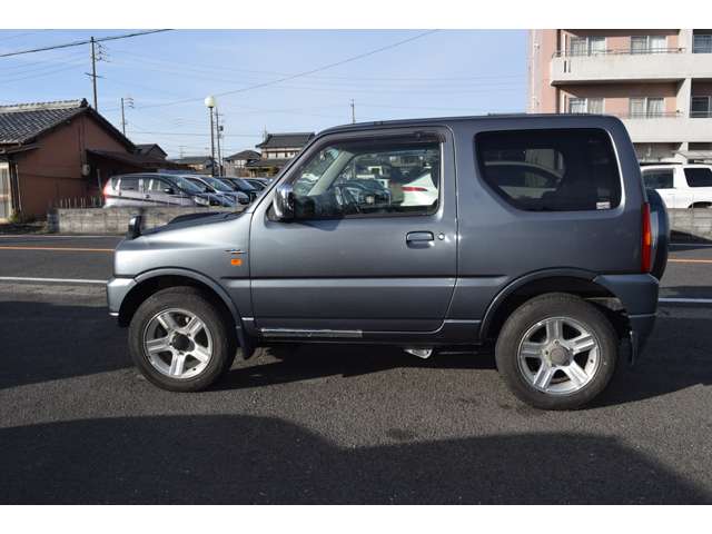 Suzuki Jimny 10