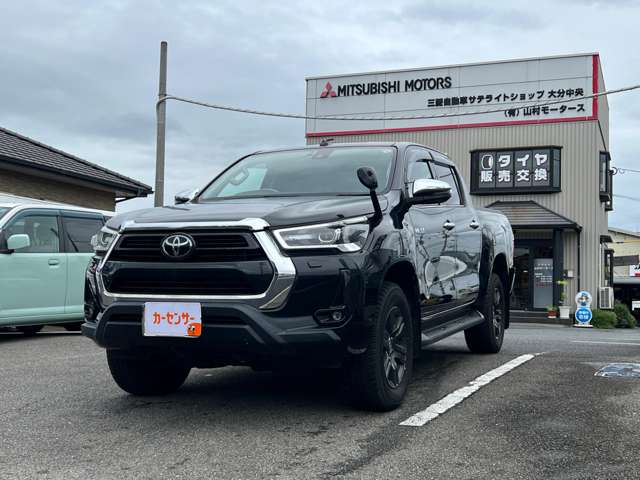 Toyota Hilux 2