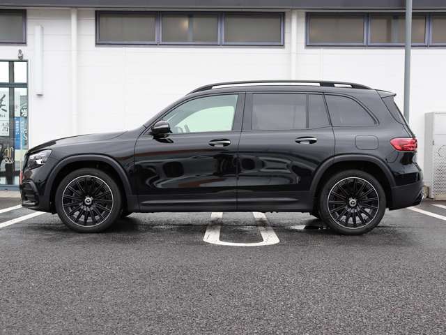 Mercedes-Benz GLB 11