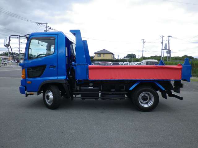 Hino Ranger 8