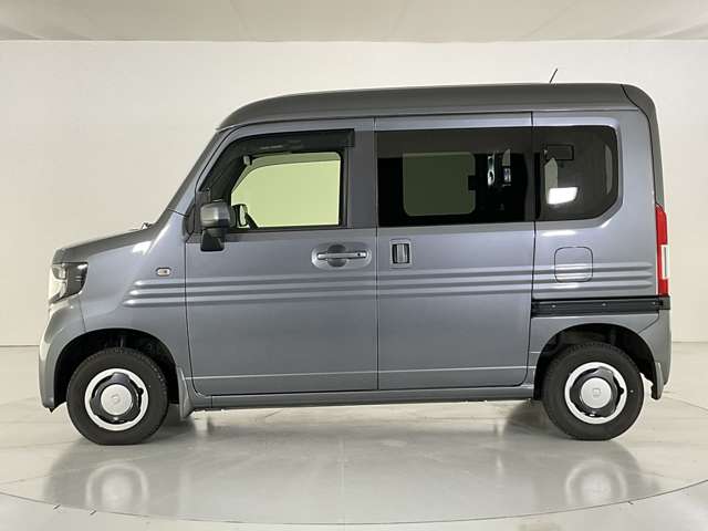 Honda N-VAN 10