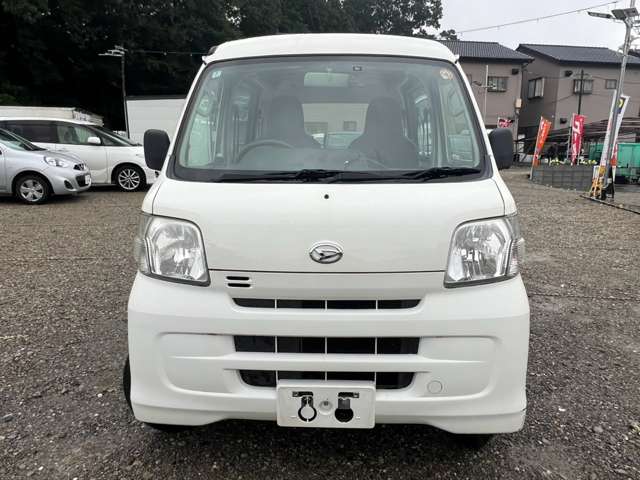 Daihatsu Hijet Cargo 10