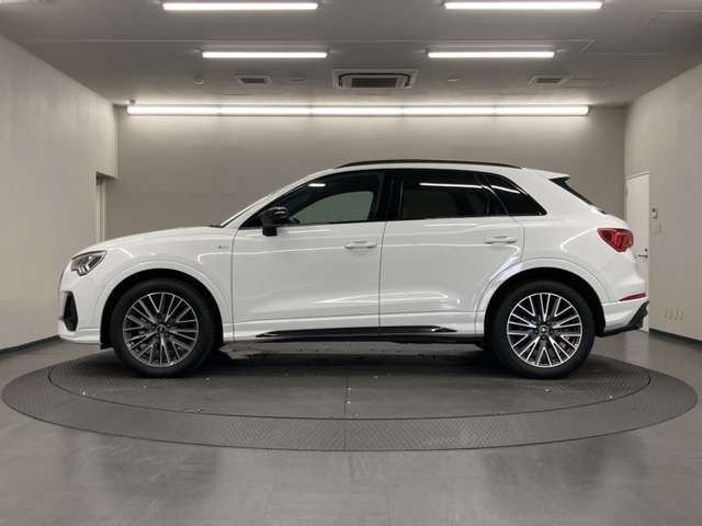 Audi Q3 5