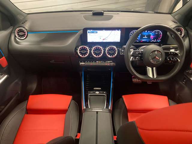 Mercedes-Benz GLA-Class 5