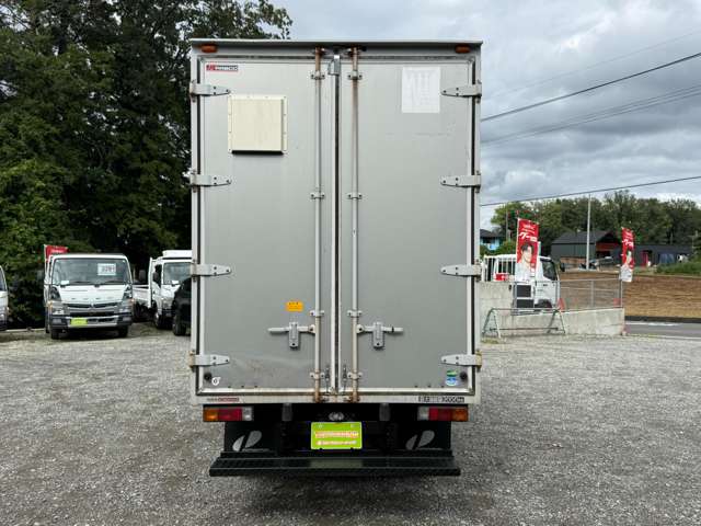 Mitsubishi Fuso Canter 6