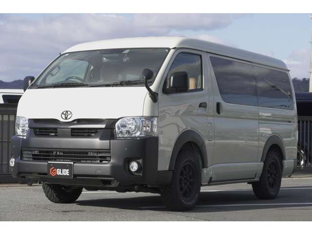 Toyota Hiace 9