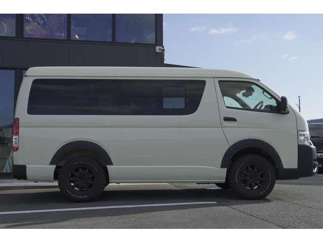 Toyota Hiace 10