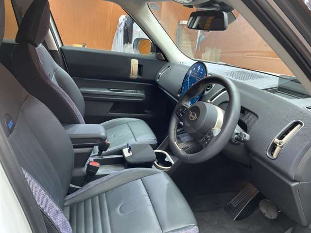 MINI Countryman 6