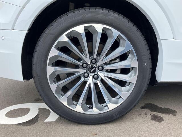 Audi e-tron Sportback 11