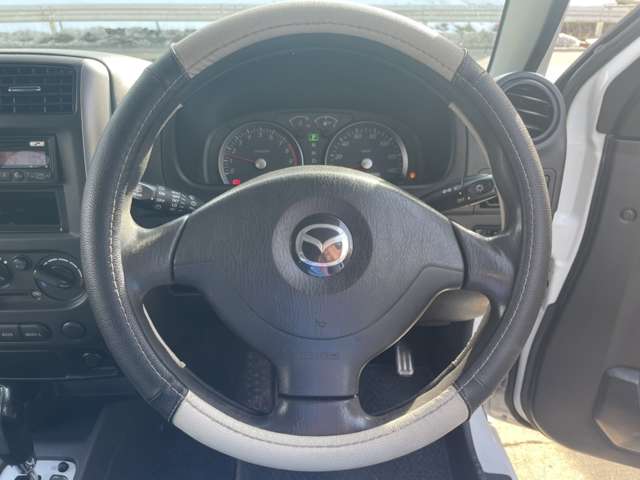Mazda AZ-オフロード 12