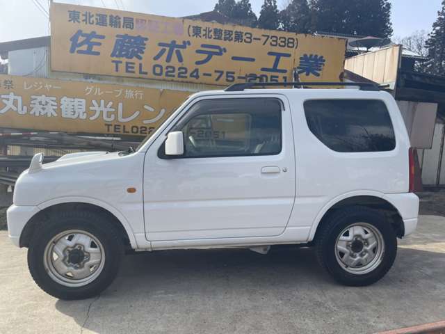 Mazda AZ-オフロード 10