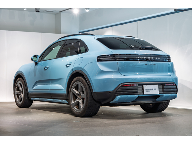 Porsche Macan 2