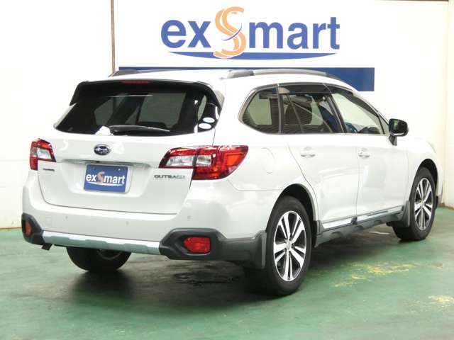 Subaru Legacy Outback 5