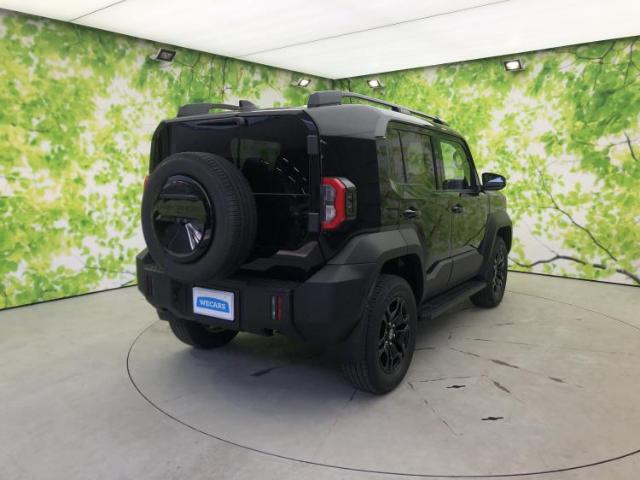 Toyota Land Cruiser FJ 6