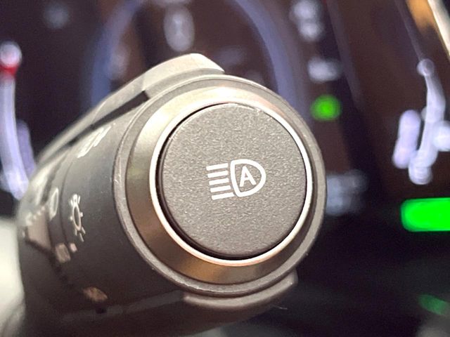Lexus NX 8