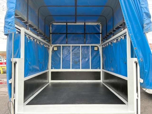 Mitsubishi Fuso Canter 9