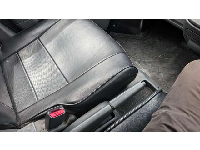 Daihatsu Hijet Deck Van 11