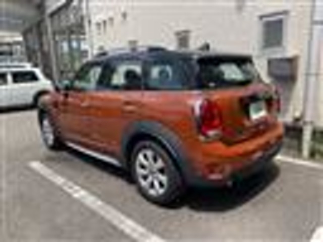 MINI Crossover 4