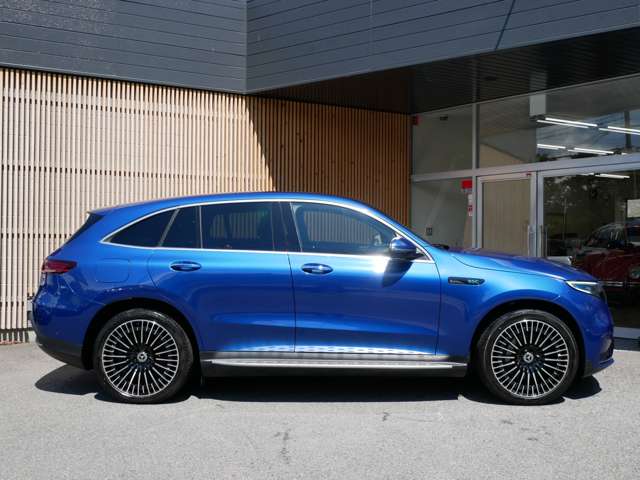 Mercedes-Benz EQC 4