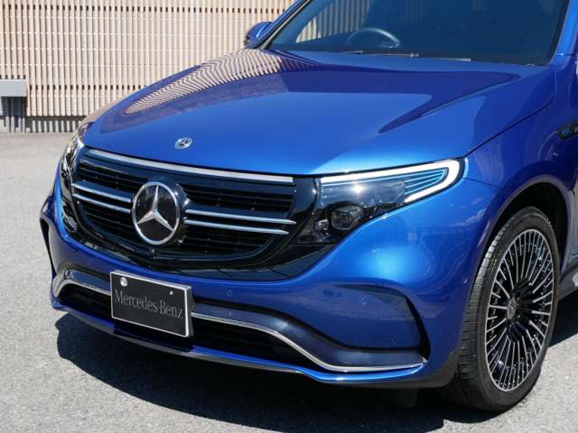 Mercedes-Benz EQC 8