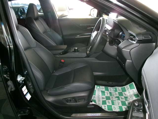 Toyota Harrier 9